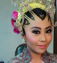 L Gallery Sanggar Rias & Busana Eksklusif
